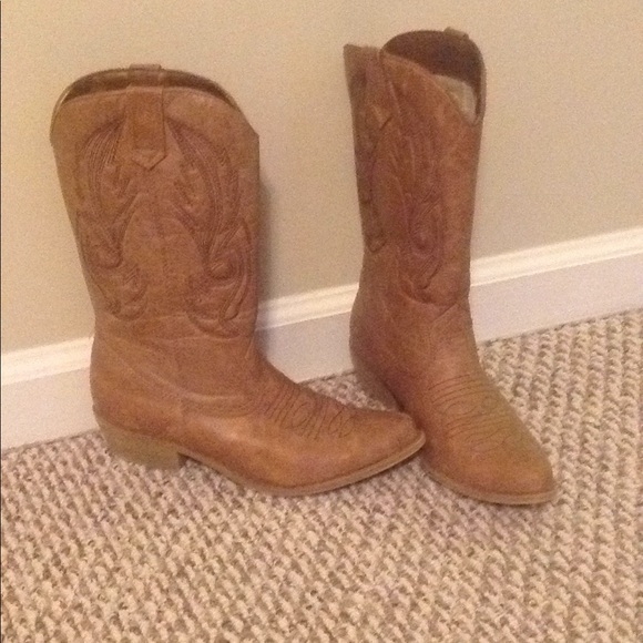 coconuts gaucho boots